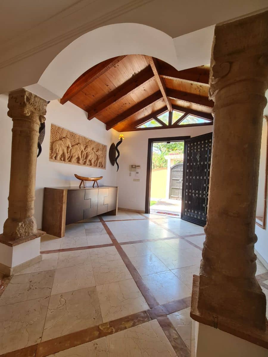 3 bedroom Villa for rent in Cancelada with pool garage - € 6,000 (Ref: 9842780)