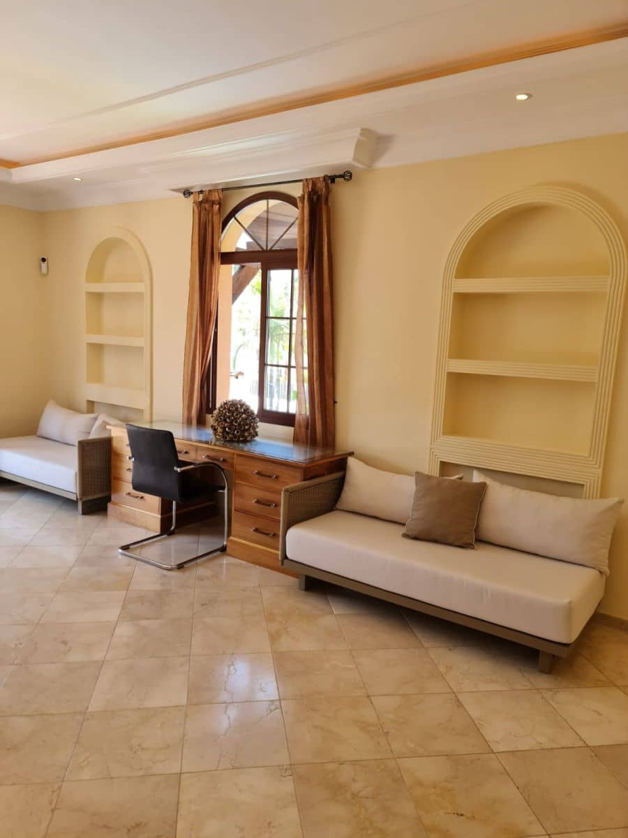 3 bedroom Villa for rent in Cancelada with pool garage - € 6,000 (Ref: 9842780)