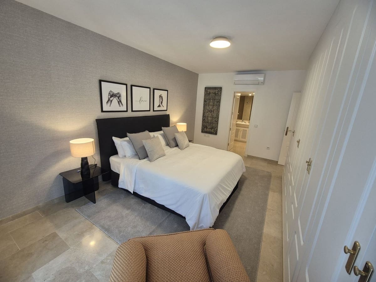 3 bedroom Apartment for rent in Marbella with pool garage - € 3,500 (Ref: 9845278)