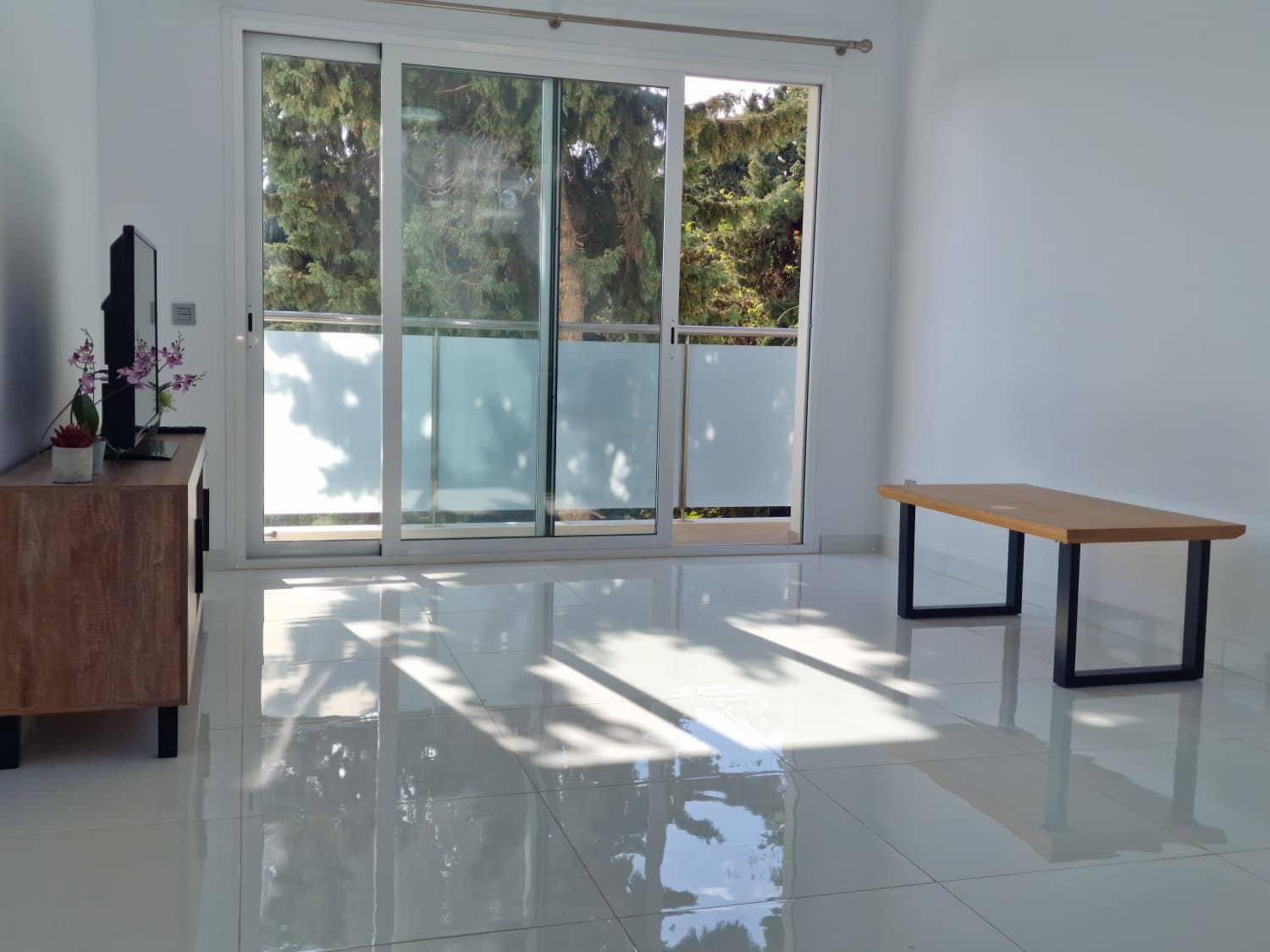 2 bedroom Apartment for sale in Marbella - € 550,000 (Ref: 9851005)