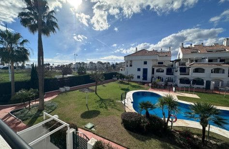 4 soveværelse Rækkehus til salg i Marbella - € 980.000 (Ref: 9851006)