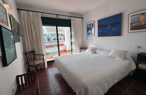 4 soveværelse Rækkehus til salg i Marbella - € 980.000 (Ref: 9851006)