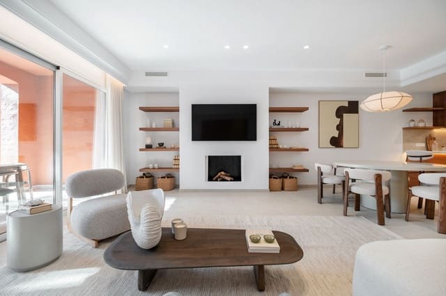 4 bedroom Villa for rent in La Carolina - Guadalpín, Marbella with garage - € 15,000 (Ref: 9851007)