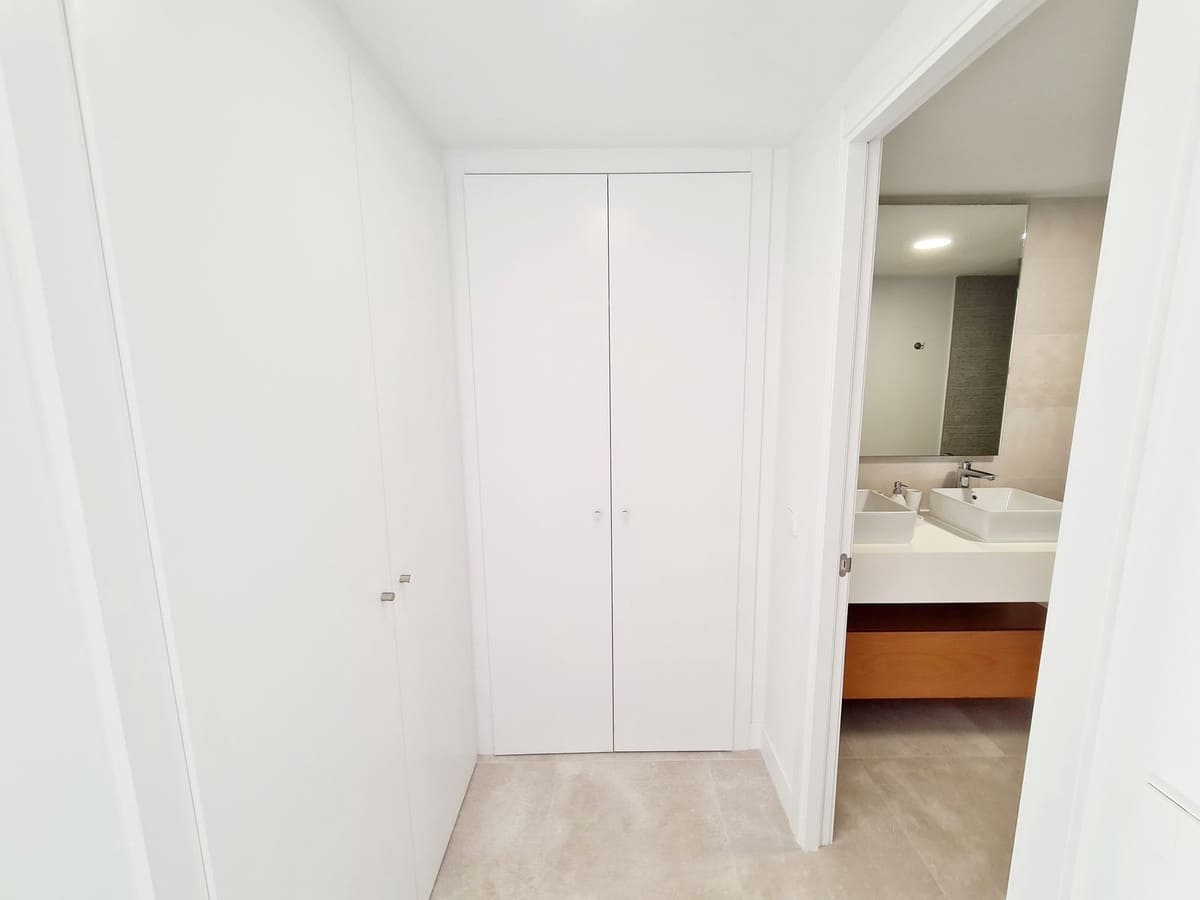 3 makuuhuone Rivitalo vuokrattavana paikassa Mijas Costa mukana uima-altaan 
autotalli - 3 600 € (Ref: 9873130)