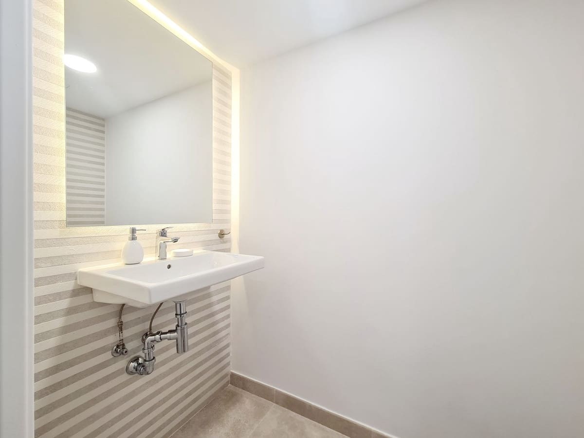 3 makuuhuone Rivitalo vuokrattavana paikassa Mijas Costa mukana uima-altaan 
autotalli - 3 600 € (Ref: 9873130)
