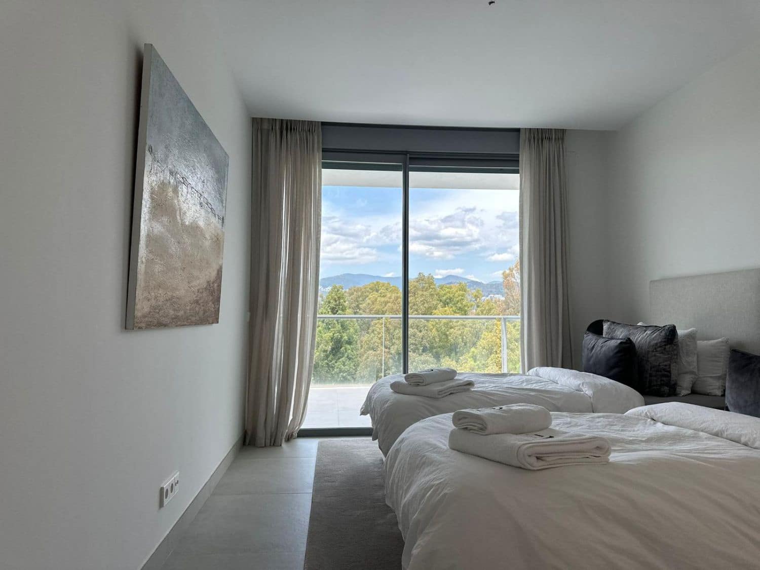 Adosado de 4 habitaciones en San Pedro de Alcantara en alquiler con garaje - 15.000 € (Ref: 9891928)