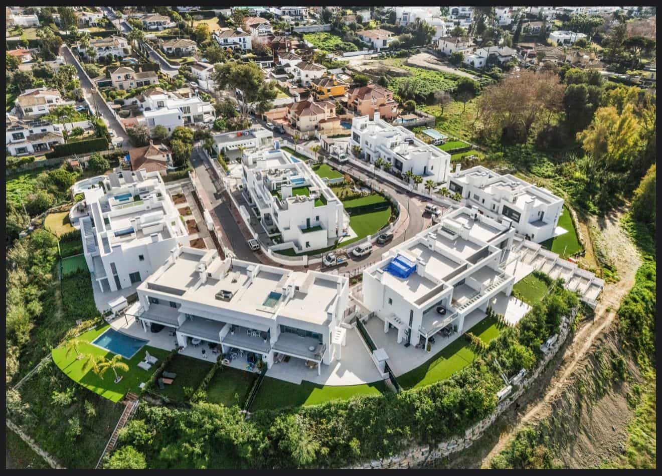 Adosado de 4 habitaciones en San Pedro de Alcantara en alquiler con garaje - 15.000 € (Ref: 9891928)