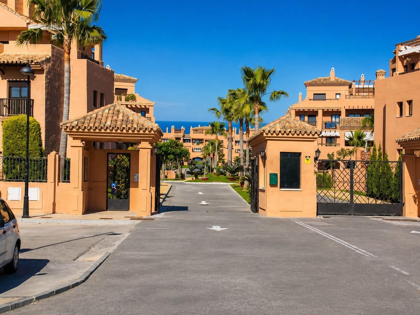 2 bedroom Apartment for rent in Atalaya-Isdabe with pool garage - € 2,400 (Ref: 9941991)