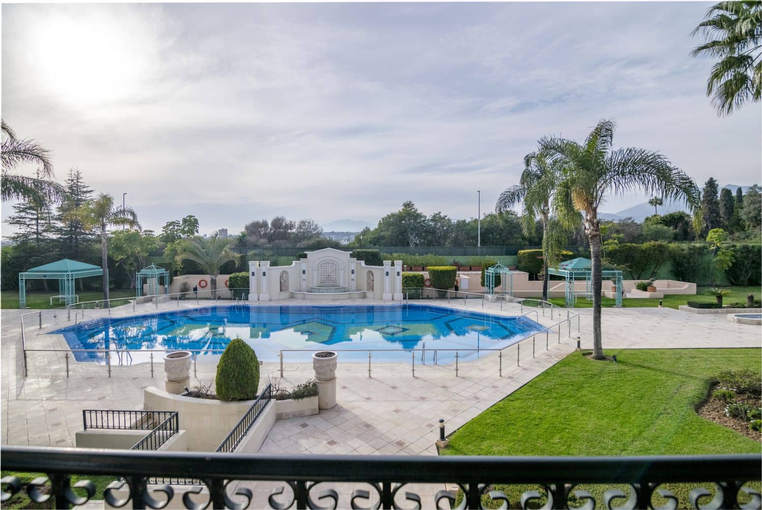 3 quarto Apartamento para venda em Golden Mile com garagem - 1 650 000 € (Ref: 9941992)