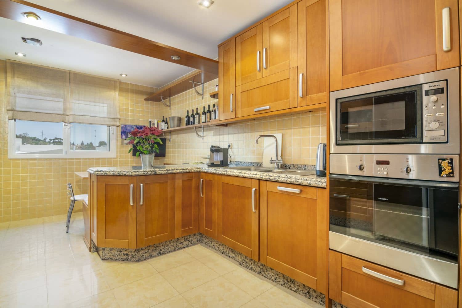 3 quarto Apartamento para venda em Golden Mile com garagem - 1 650 000 € (Ref: 9941992)