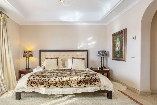 3 soverom Leilighet til salgs i Lomas De Marbella, Marbella med garasje - € 1 650 000 (Ref: 9941992)