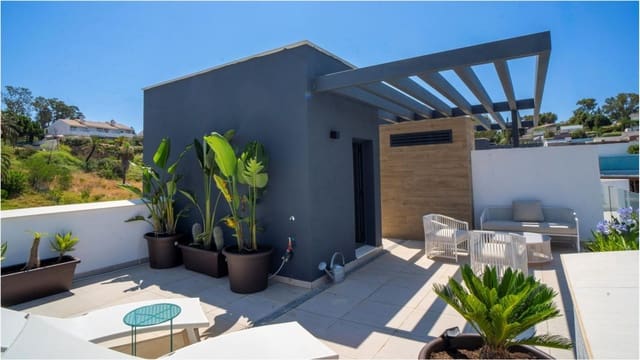 4 soveværelse Villa til leje i Atalaya-Isdabe, Estepona med swimmingpool garage - € 7.000 (Ref: 9959399)