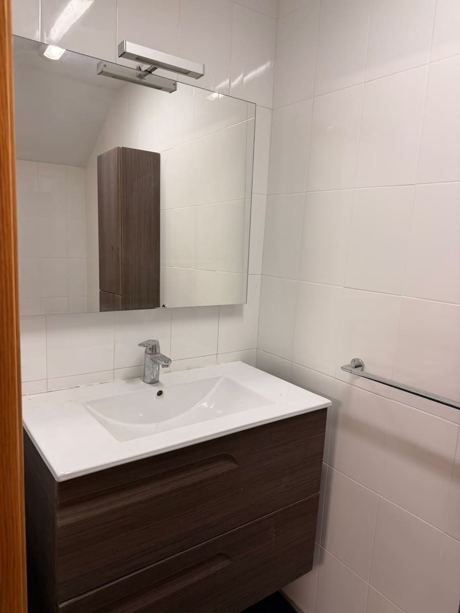 2 quarto Empresa para arrendar em Nueva Andalucia - 2 950 € (Ref: 9986528)