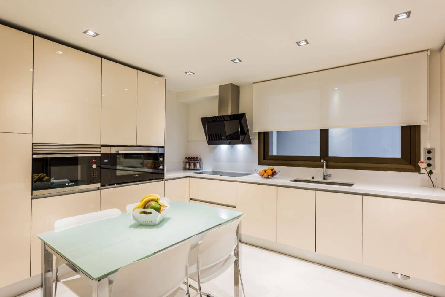 6 camera da letto Villa da affittare in Marbella con piscina garage - 20.000 € (Rif: 9996766)