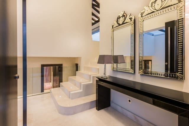 6 camera da letto Villa da affittare in Lomas De Marbella, Marbella con piscina garage - 20.000 € (Rif: 9996766)