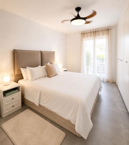 Apartamento de 2 habitaciones en Rodeo Alto - Guadaiza - La Campana, Marbella en alquiler con piscina garaje - 2.350 € (Ref: 9996767)