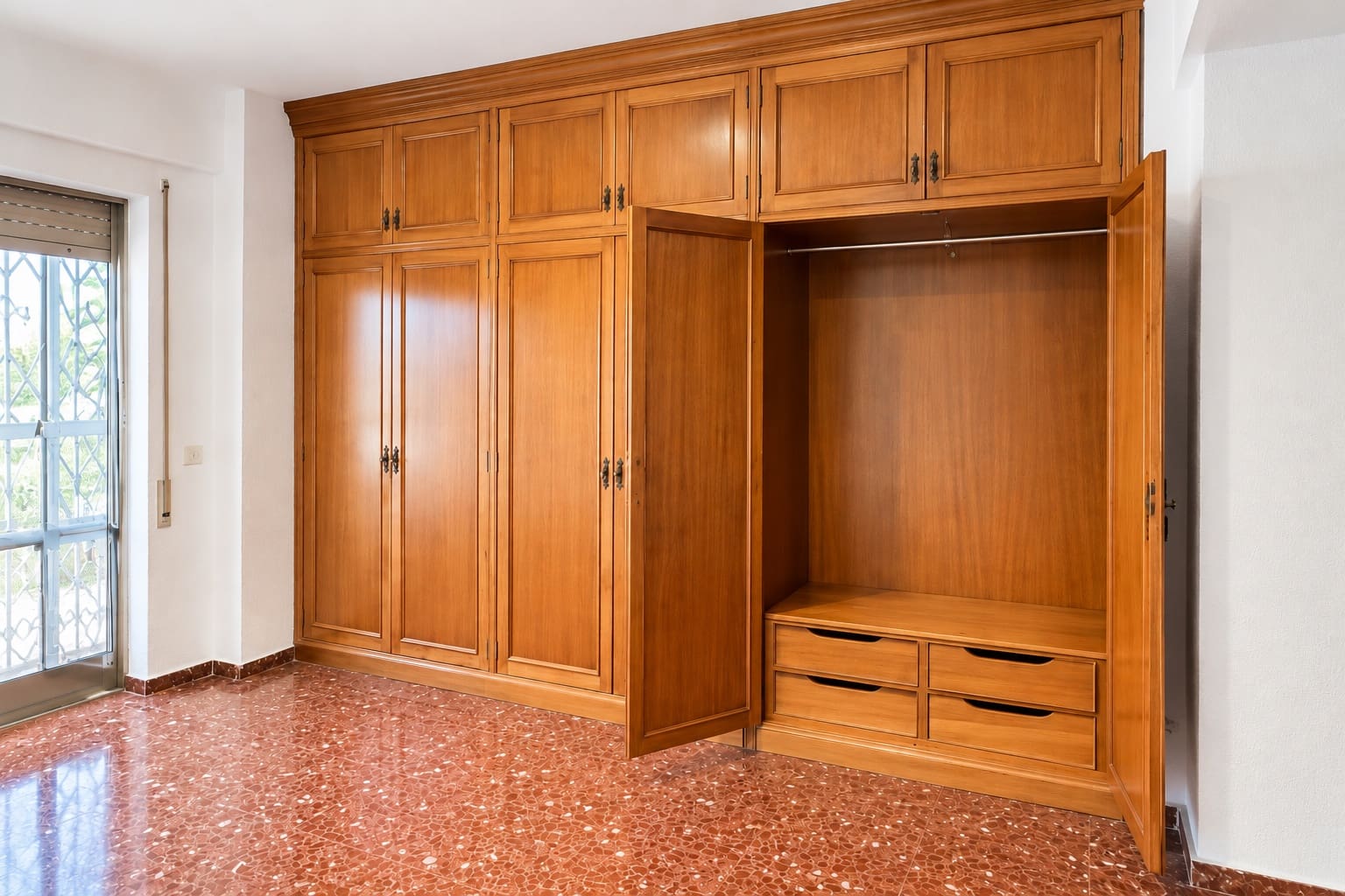 4 sypialnia Mieszkanie na sprzedaż w Miasto Walencja z garażem - 795 000 € (Ref: 10136358)