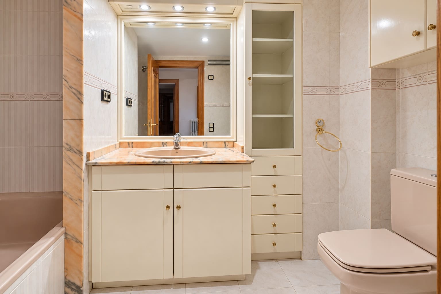 4 sypialnia Mieszkanie na sprzedaż w Miasto Walencja z garażem - 795 000 € (Ref: 10136358)