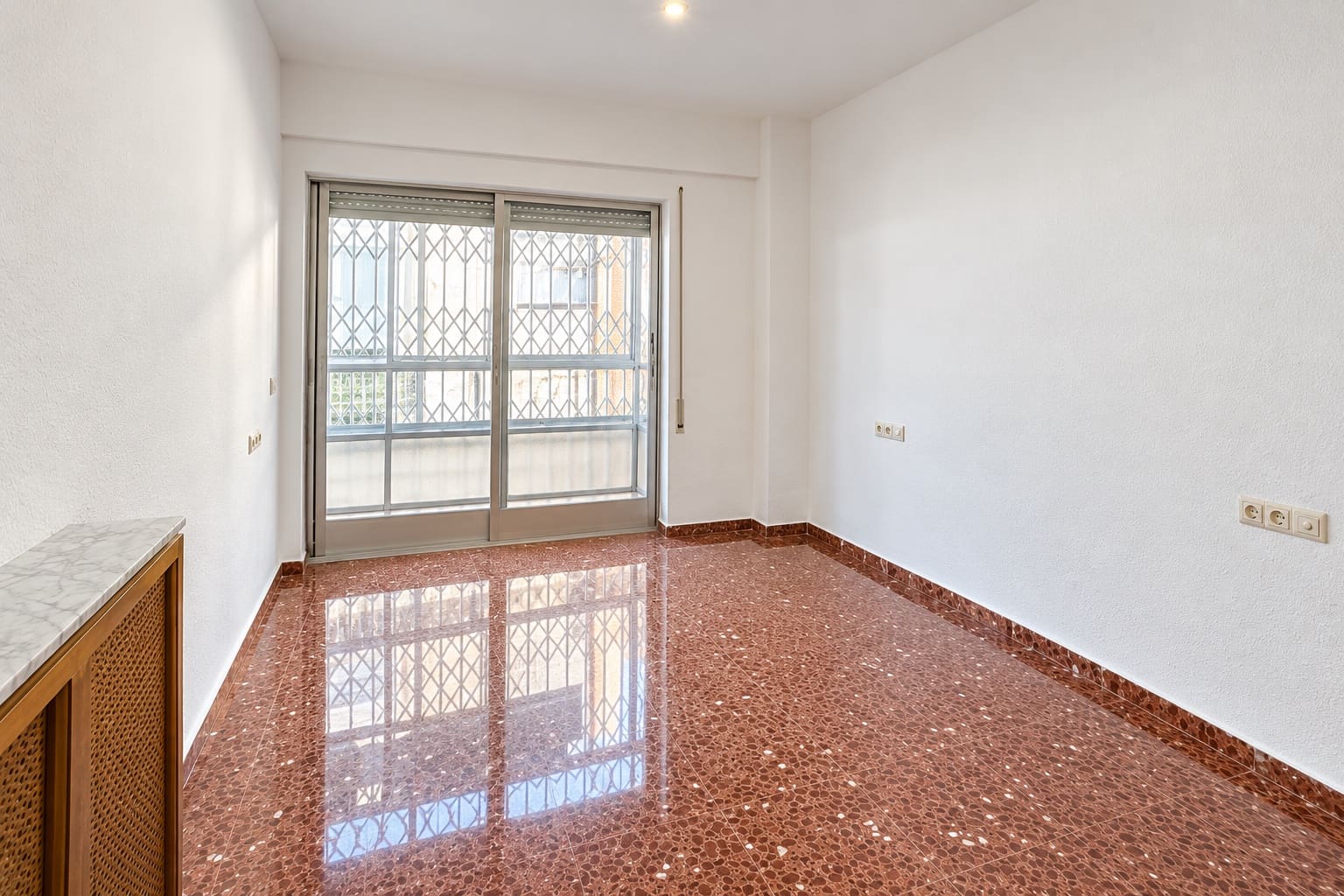 4 sypialnia Mieszkanie na sprzedaż w Miasto Walencja z garażem - 795 000 € (Ref: 10136358)