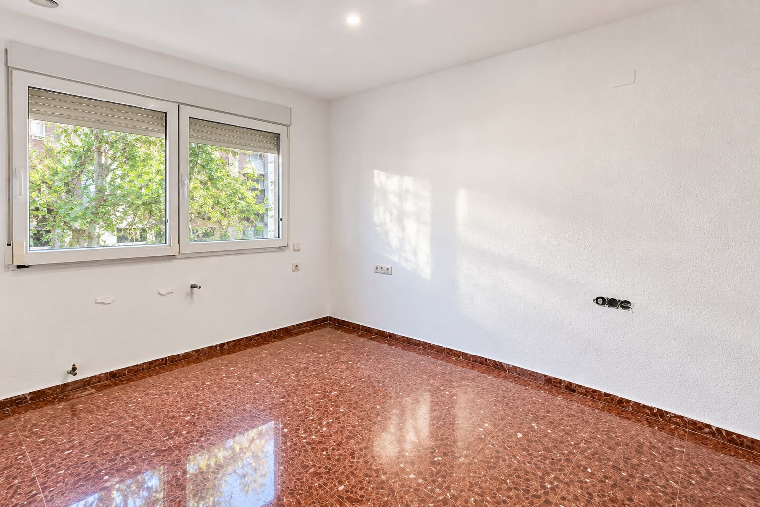 4 sypialnia Mieszkanie na sprzedaż w Miasto Walencja z garażem - 795 000 € (Ref: 10136358)