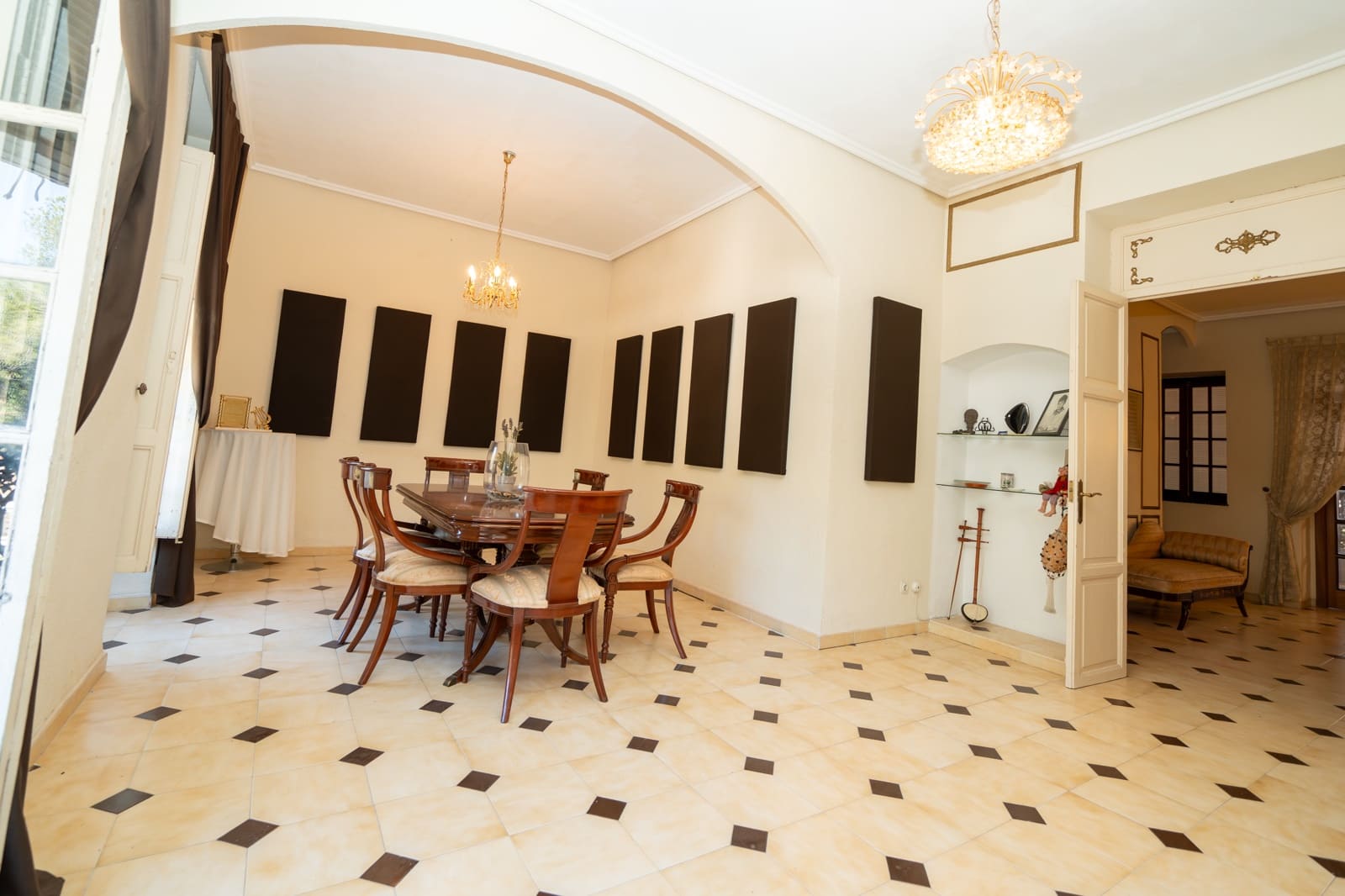 5 bedroom Townhouse for sale in Betera - € 849,750 (Ref: 8887001)