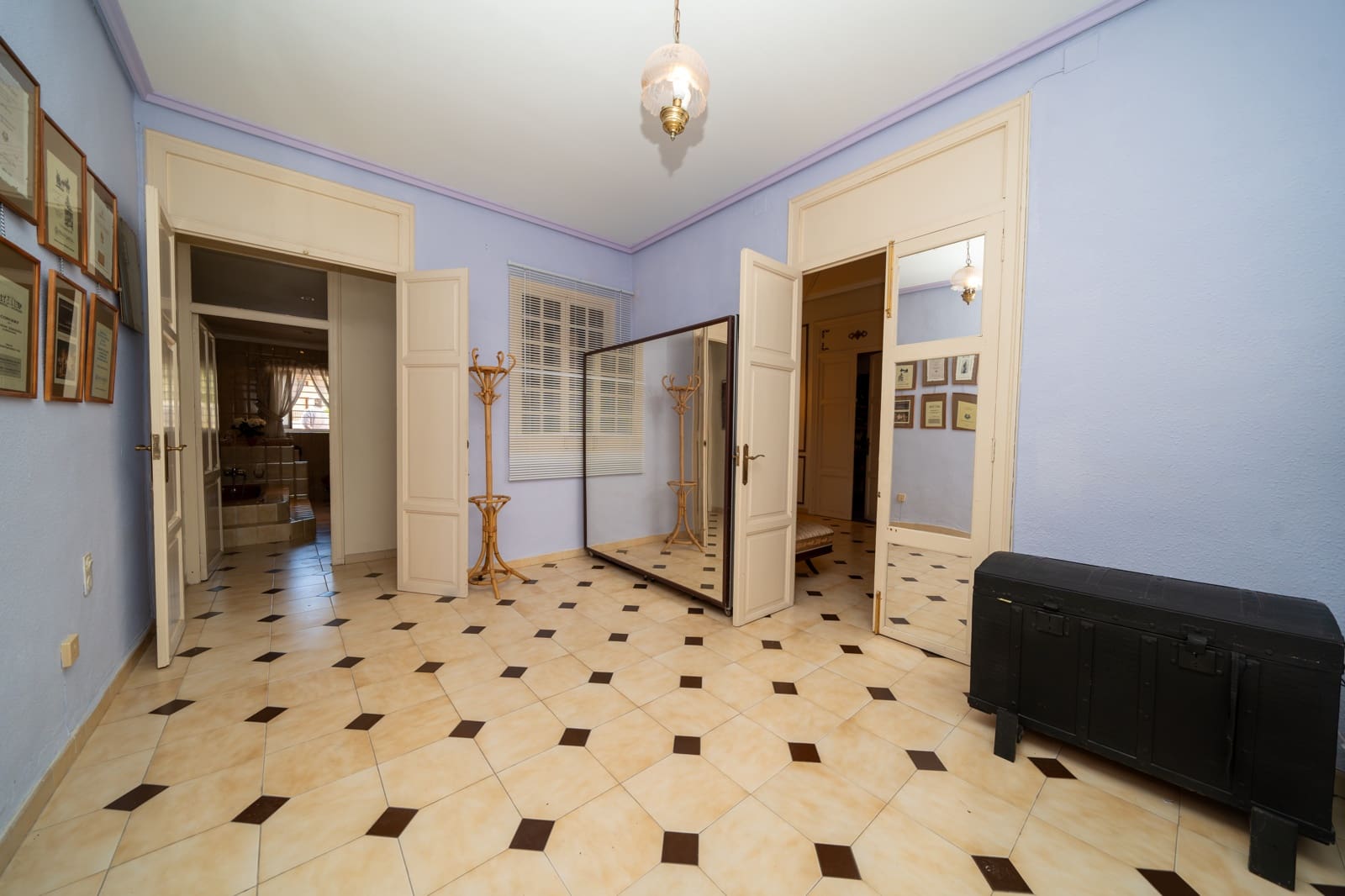 5 bedroom Townhouse for sale in Betera - € 849,750 (Ref: 8887001)