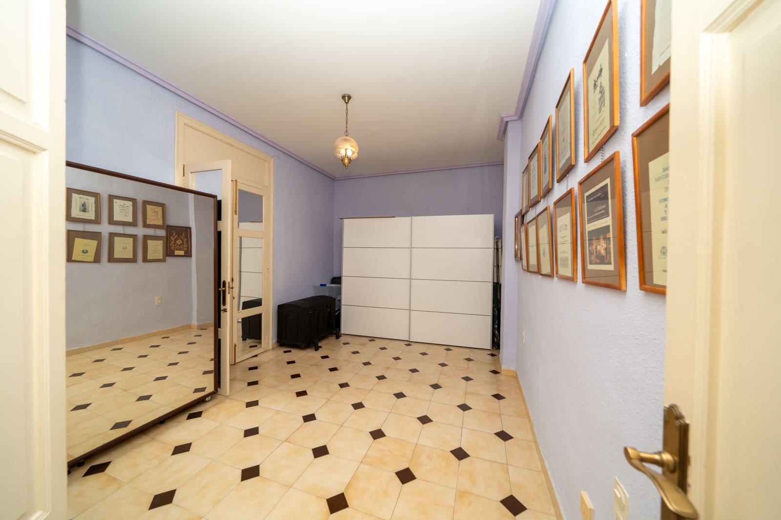 5 bedroom Townhouse for sale in Betera - € 849,750 (Ref: 8887001)