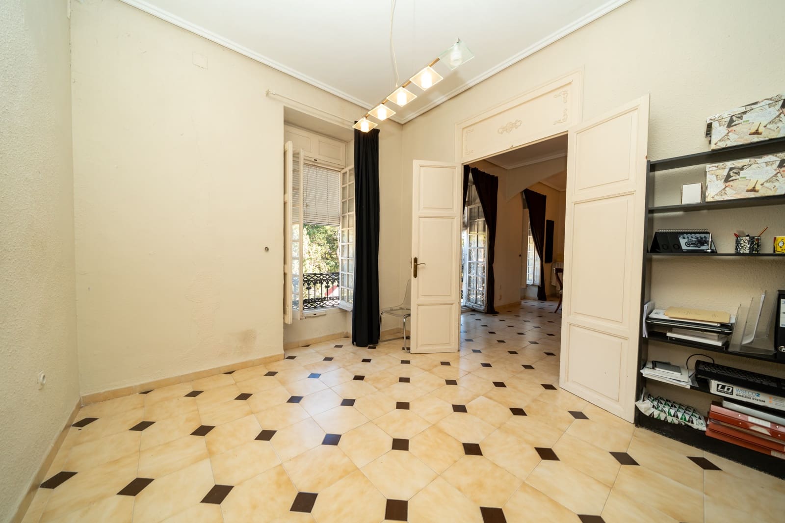 5 bedroom Townhouse for sale in Betera - € 849,750 (Ref: 8887001)