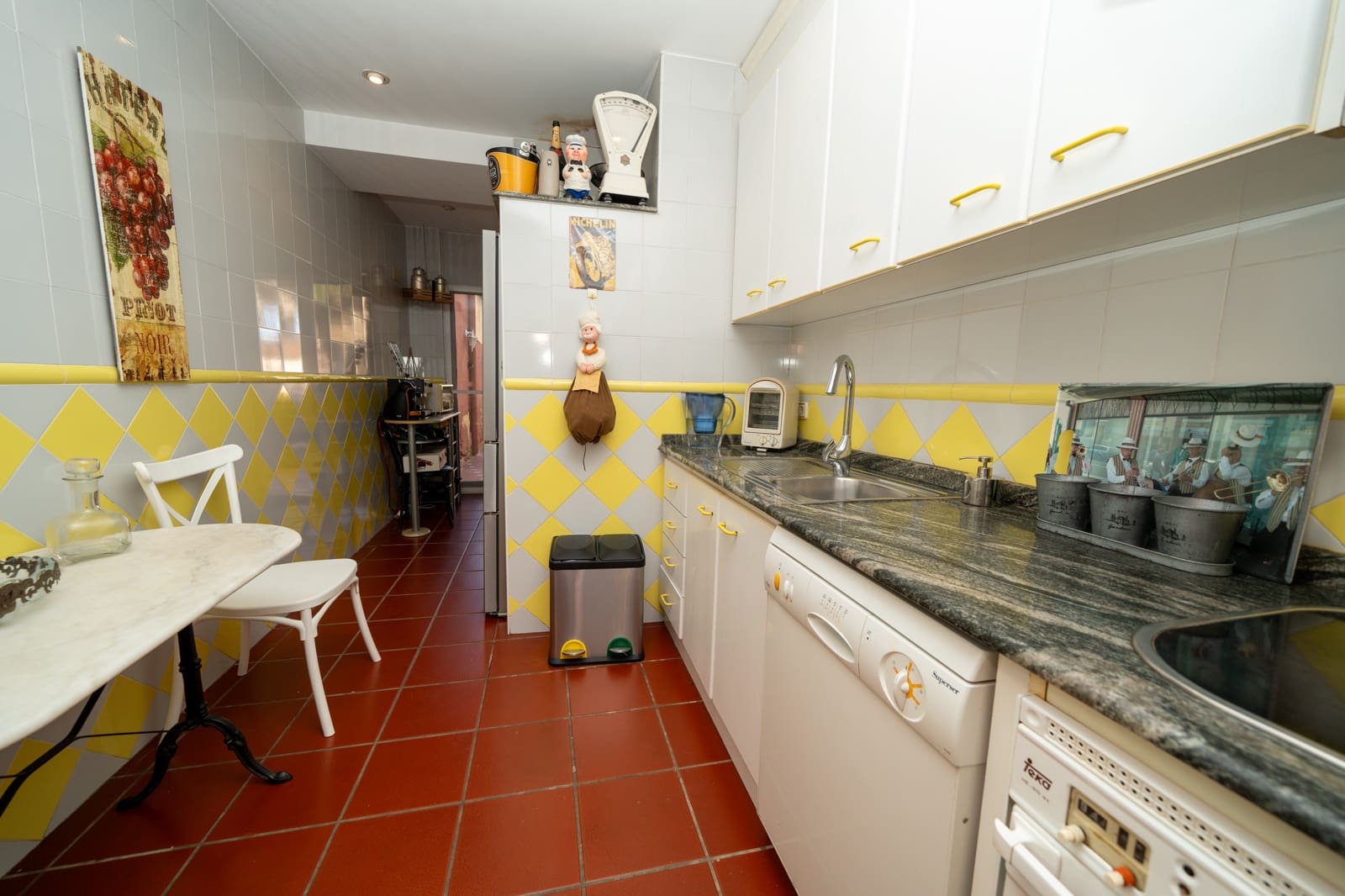 5 bedroom Townhouse for sale in Betera - € 849,750 (Ref: 8887001)