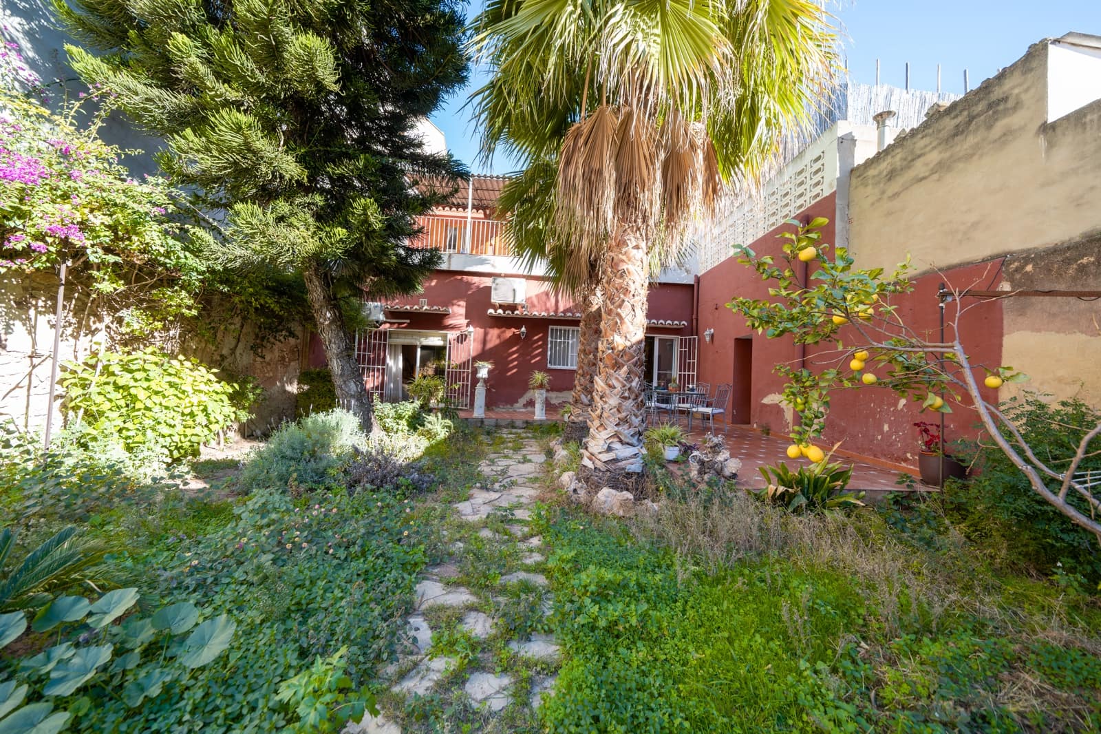 5 bedroom Townhouse for sale in Betera - € 849,750 (Ref: 8887001)