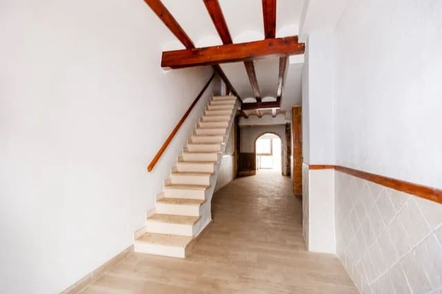 3 makuuhuone Paritalo myytävänä paikassa Serra - 142 000 € (Ref: 9032724)