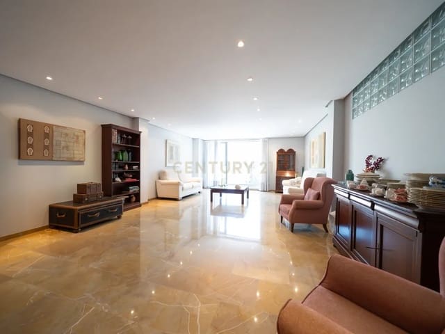 3 bedroom Apartment for sale in Sant Francesc, Valencia city with garage - € 1,200,000 (Ref: 9130566)