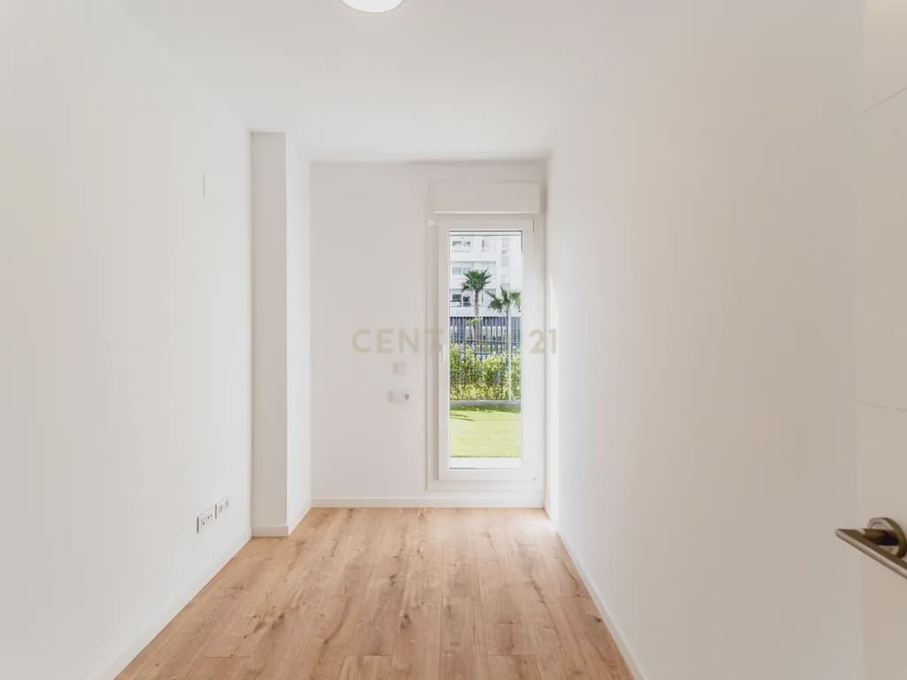 4 sypialnia Mieszkanie na sprzedaż w Miasto Walencja z basenem garażem - 599 000 € (Ref: 9191539)