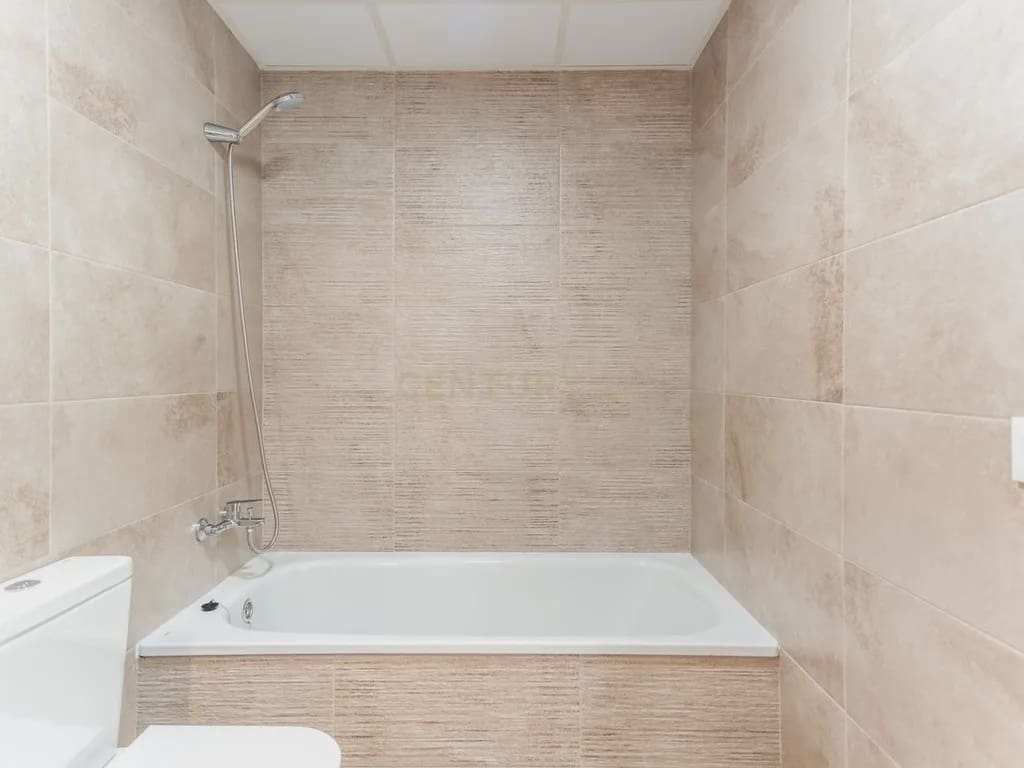 4 sypialnia Mieszkanie na sprzedaż w Miasto Walencja z basenem garażem - 599 000 € (Ref: 9191539)