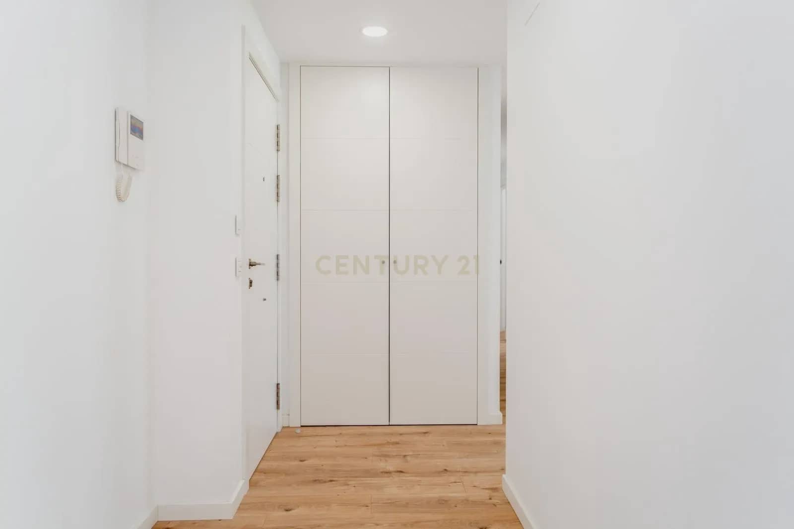 4 sypialnia Mieszkanie na sprzedaż w Miasto Walencja z basenem garażem - 599 000 € (Ref: 9191539)