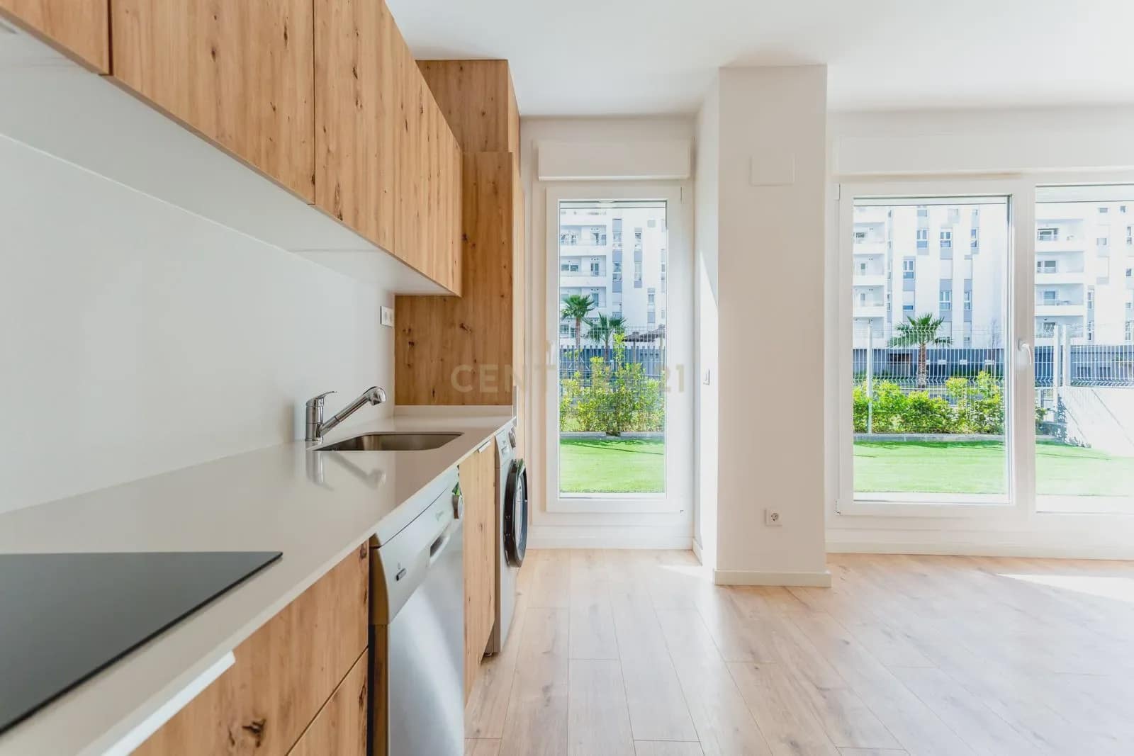 4 sypialnia Mieszkanie na sprzedaż w Miasto Walencja z basenem garażem - 599 000 € (Ref: 9191539)