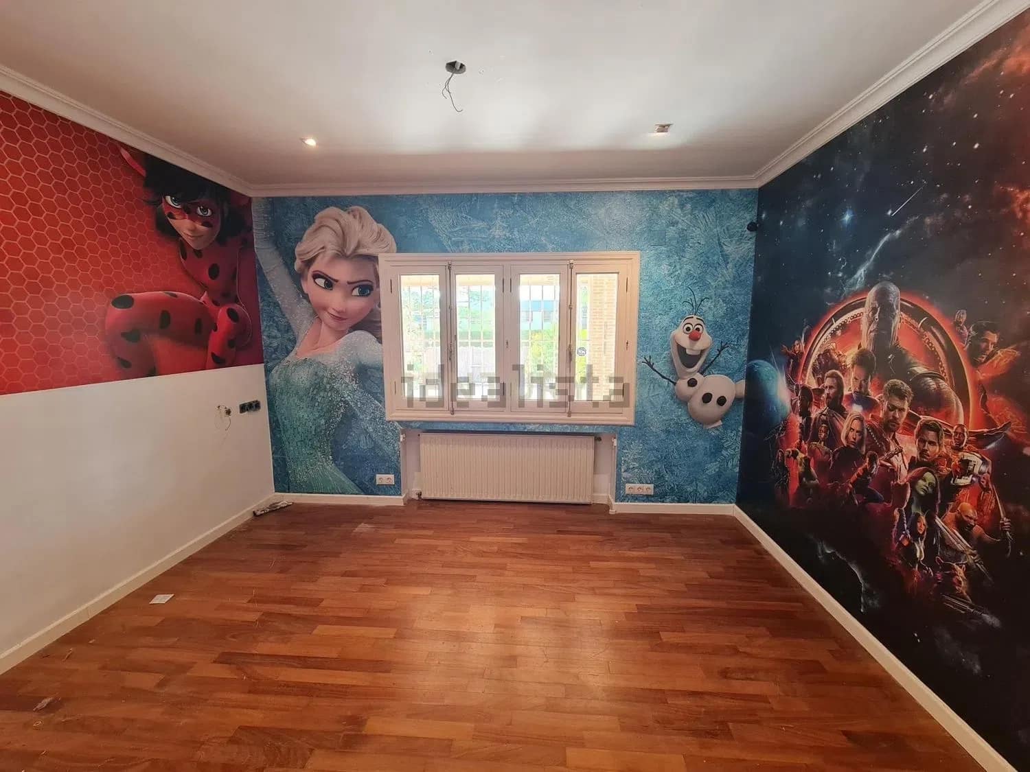 3 bedroom Villa for sale in Paterna with garage - € 830,000 (Ref: 9191597)