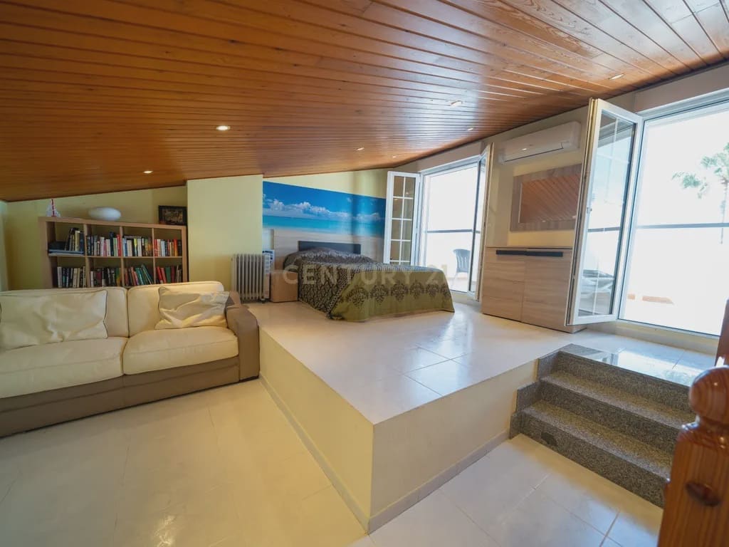 4 soverom Kjedet enebolig til salgs i Cambrils med svømmebasseng garasje - € 415 000 (Ref: 9191875)