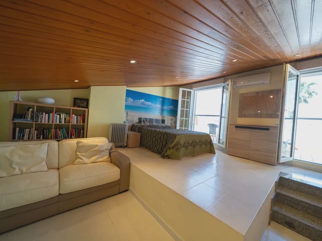 4 soverom Kjedet enebolig til salgs i Cambrils med svømmebasseng garasje - € 415 000 (Ref: 9191875)