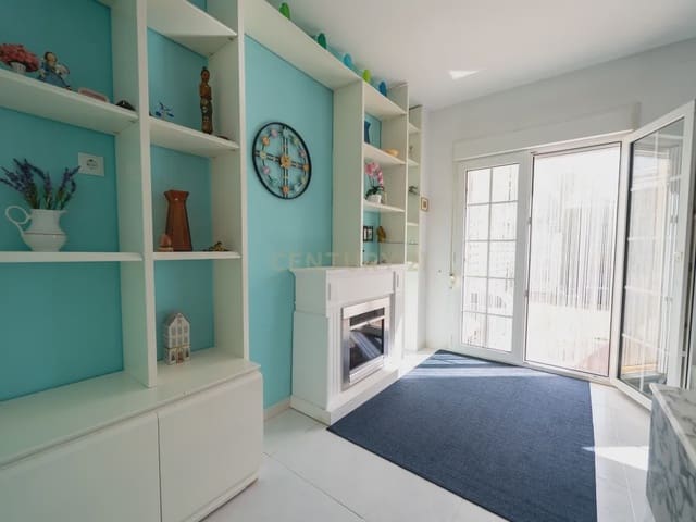 4 slaapkamer Halfvrijstaande villa te koop in Cambrils met zwembad garage - € 415.000 (Ref: 9191875)