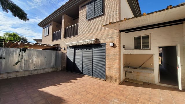 3 soveværelse Semi-Rækkehus til salg i Sotolivar - Mas del Rosari, Paterna med swimmingpool garage - € 359.000 (Ref: 9271795)