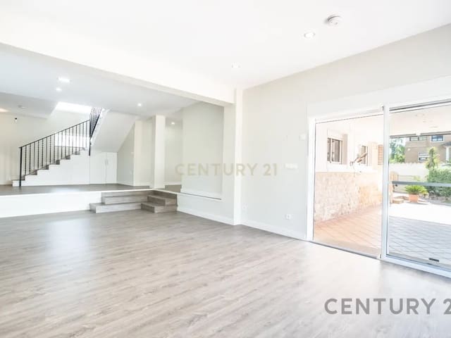 6 sypialnia Dom na sprzedaż w Riba-roja de Túria z basenem garażem - 675 000 € (Ref: 9331334)