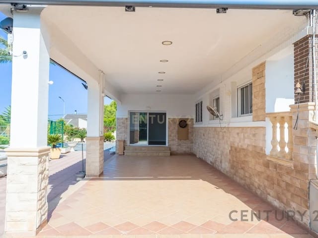 6 sypialnia Dom na sprzedaż w Riba-roja de Túria z basenem garażem - 675 000 € (Ref: 9331334)