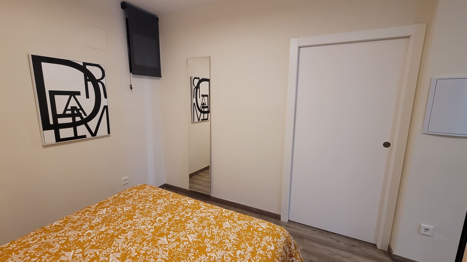 1 makuuhuone Yksiö vuokrattavana paikassa Valencia kaupunki - 1 150 € (Ref: 9337108)