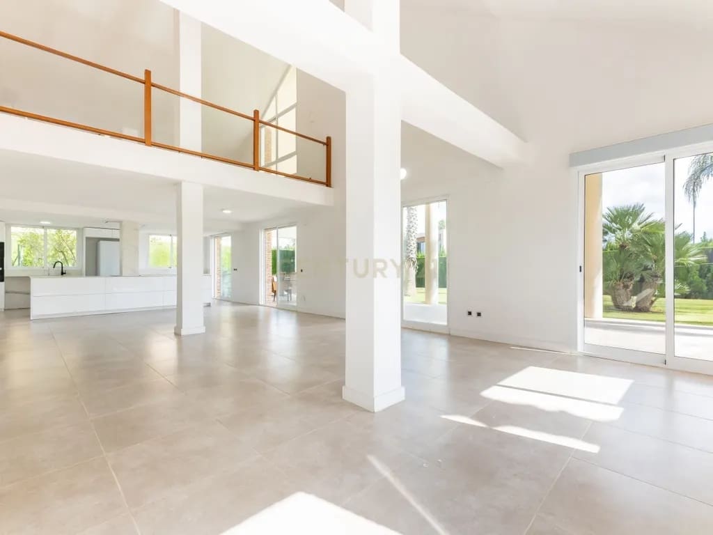 6 soverom Villa til salgs i San Antonio de Benageber med svømmebasseng garasje - € 1 500 000 (Ref: 9337239)