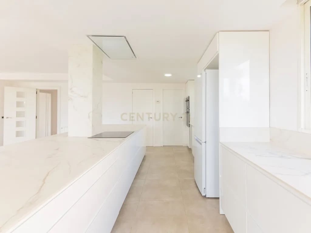 6 soverom Villa til salgs i San Antonio de Benageber med svømmebasseng garasje - € 1 500 000 (Ref: 9337239)