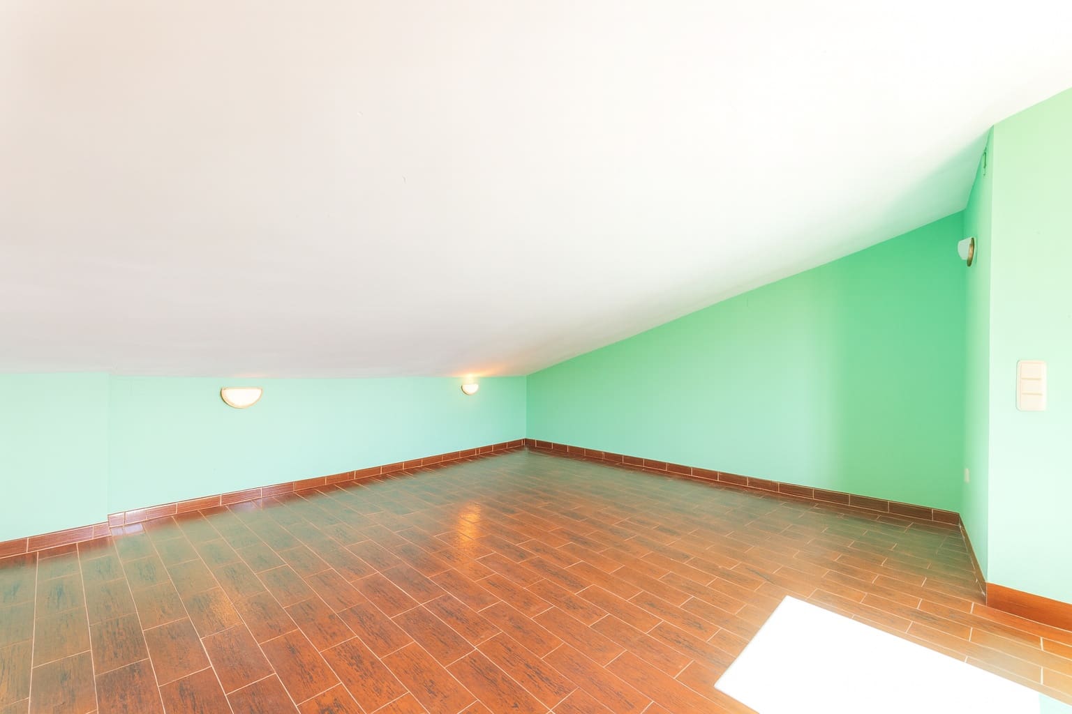 4 soveværelse Villa til salg i L'Eliana med swimmingpool garage - € 733.000 (Ref: 9418786)