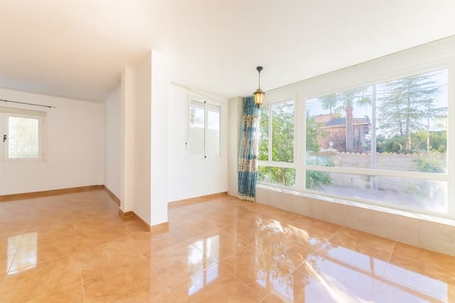 4 soverom Villa til salgs i L'Eliana med svømmebasseng garasje - € 733 000 (Ref: 9418786)