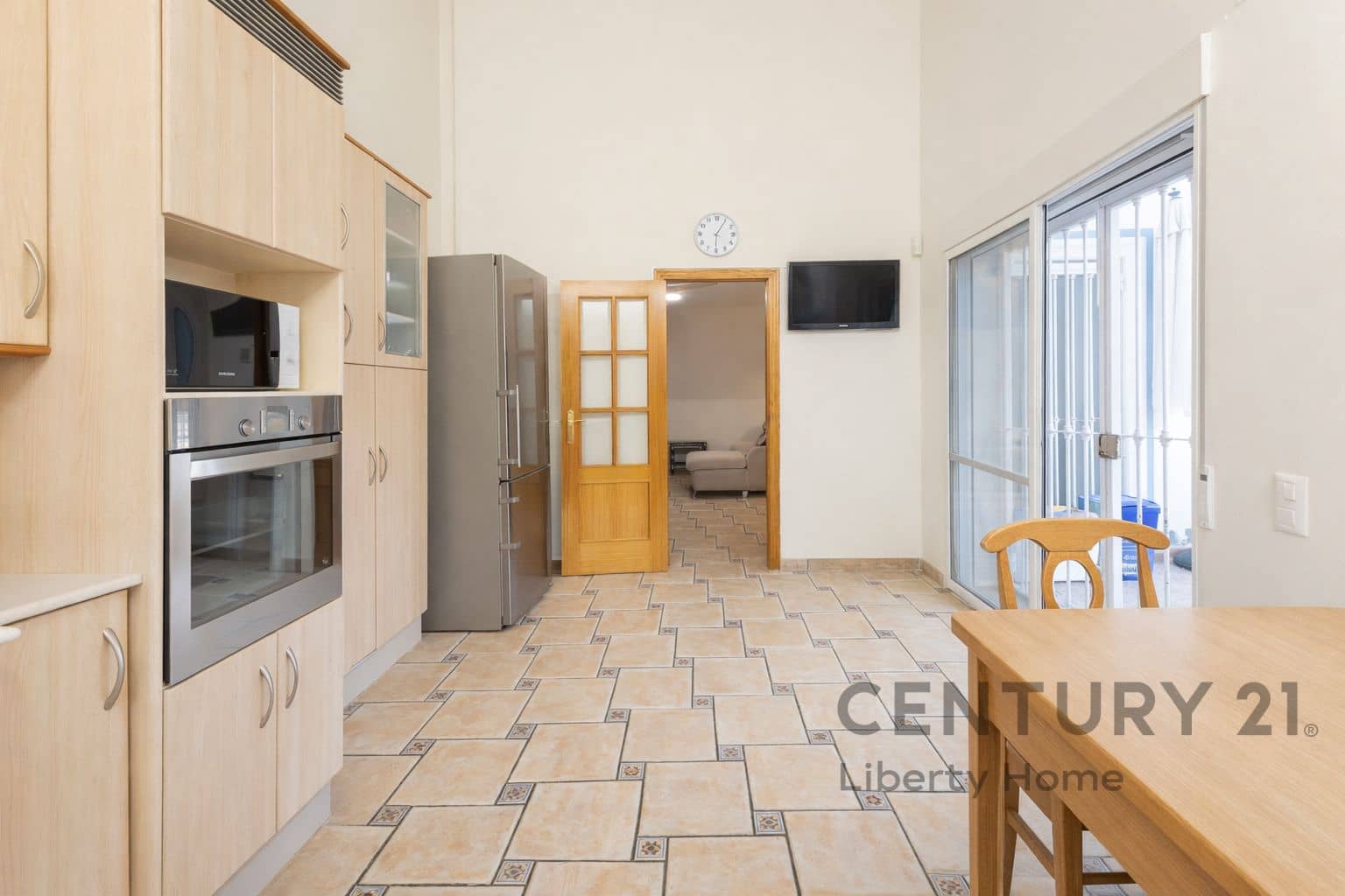 5 bedroom Villa for sale in L'Eliana with pool garage - € 685,000 (Ref: 9631386)