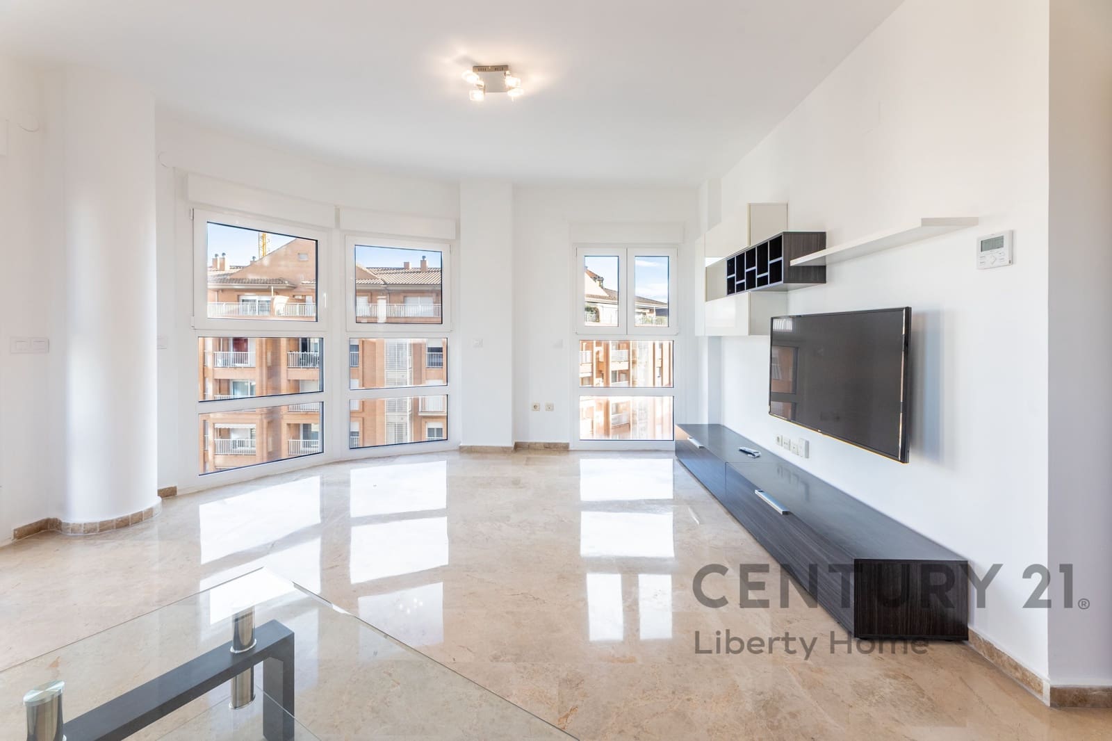 4 soverom Leilighet til leie i Valencia by med garasje - € 2 350 (Ref: 9750841)